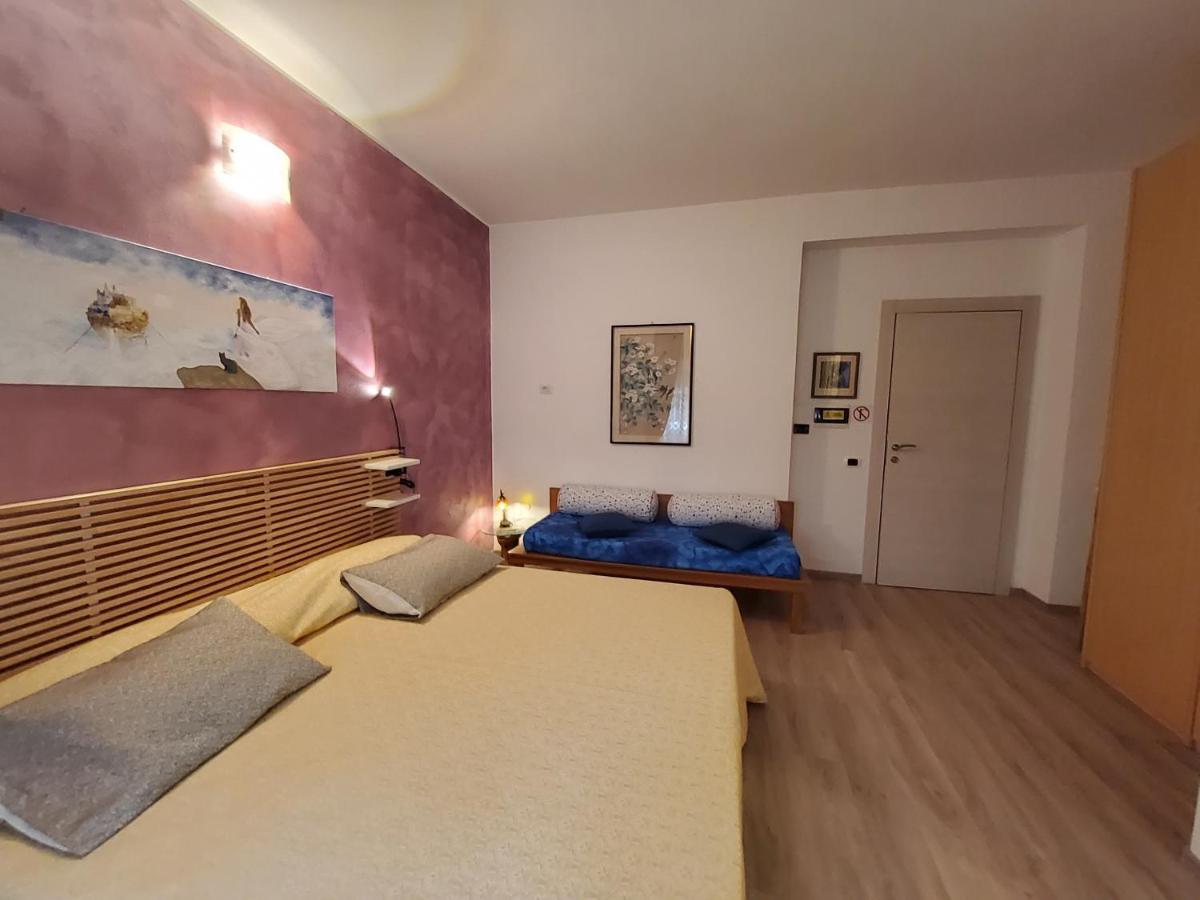 Annadia Sweet Home B&B Лидо-ди-Остия Экстерьер фото