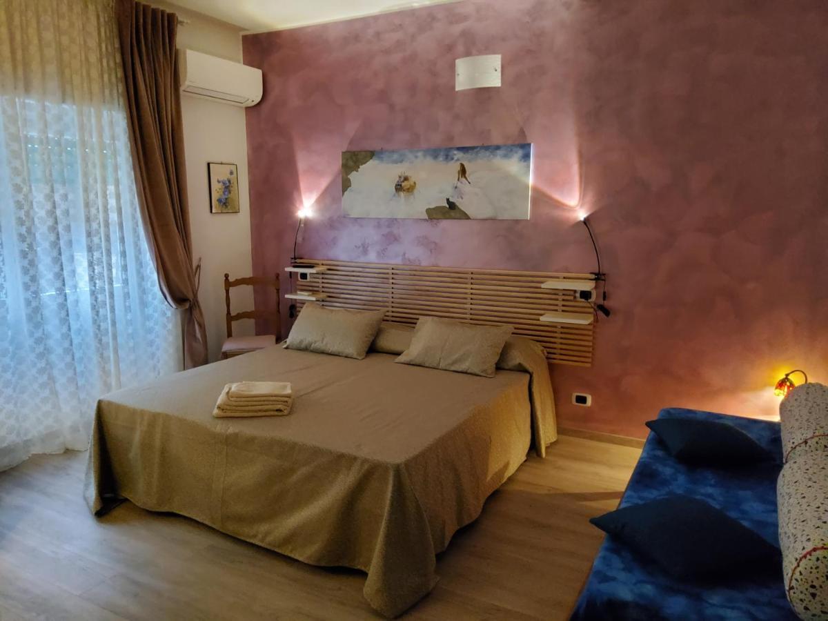 Annadia Sweet Home B&B Лидо-ди-Остия Экстерьер фото