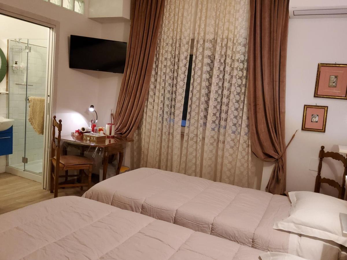 Annadia Sweet Home B&B Лидо-ди-Остия Экстерьер фото