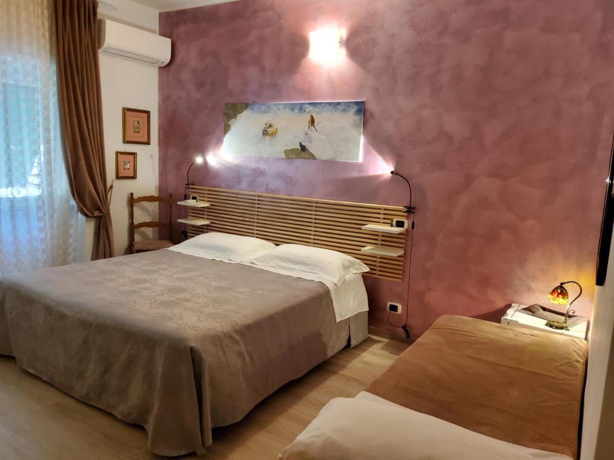 Annadia Sweet Home B&B Лидо-ди-Остия Экстерьер фото
