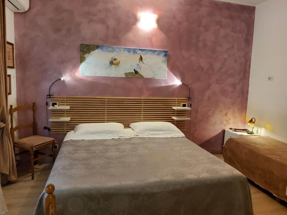 Annadia Sweet Home B&B Лидо-ди-Остия Экстерьер фото